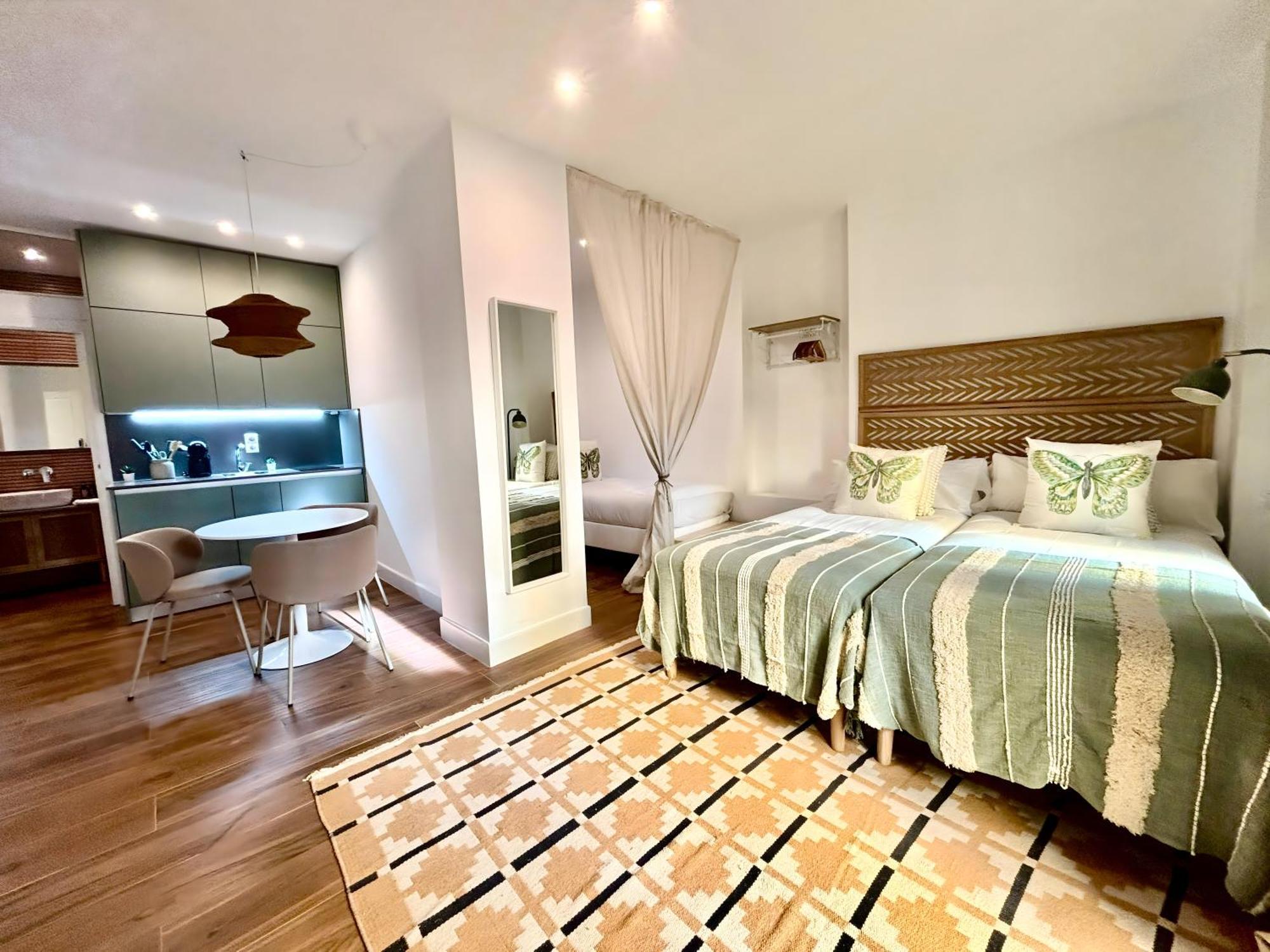 Eva Recommends Lineros Apartment Seville Exterior photo